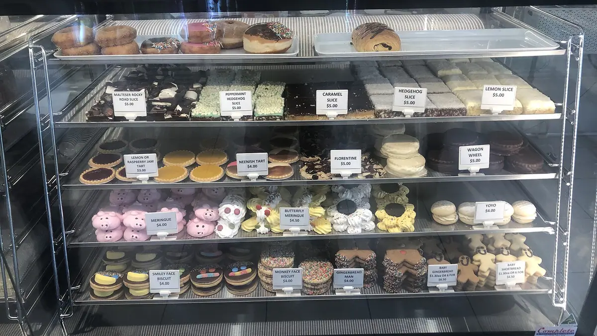 Barry's Kichen – bakery in Ashford town centre